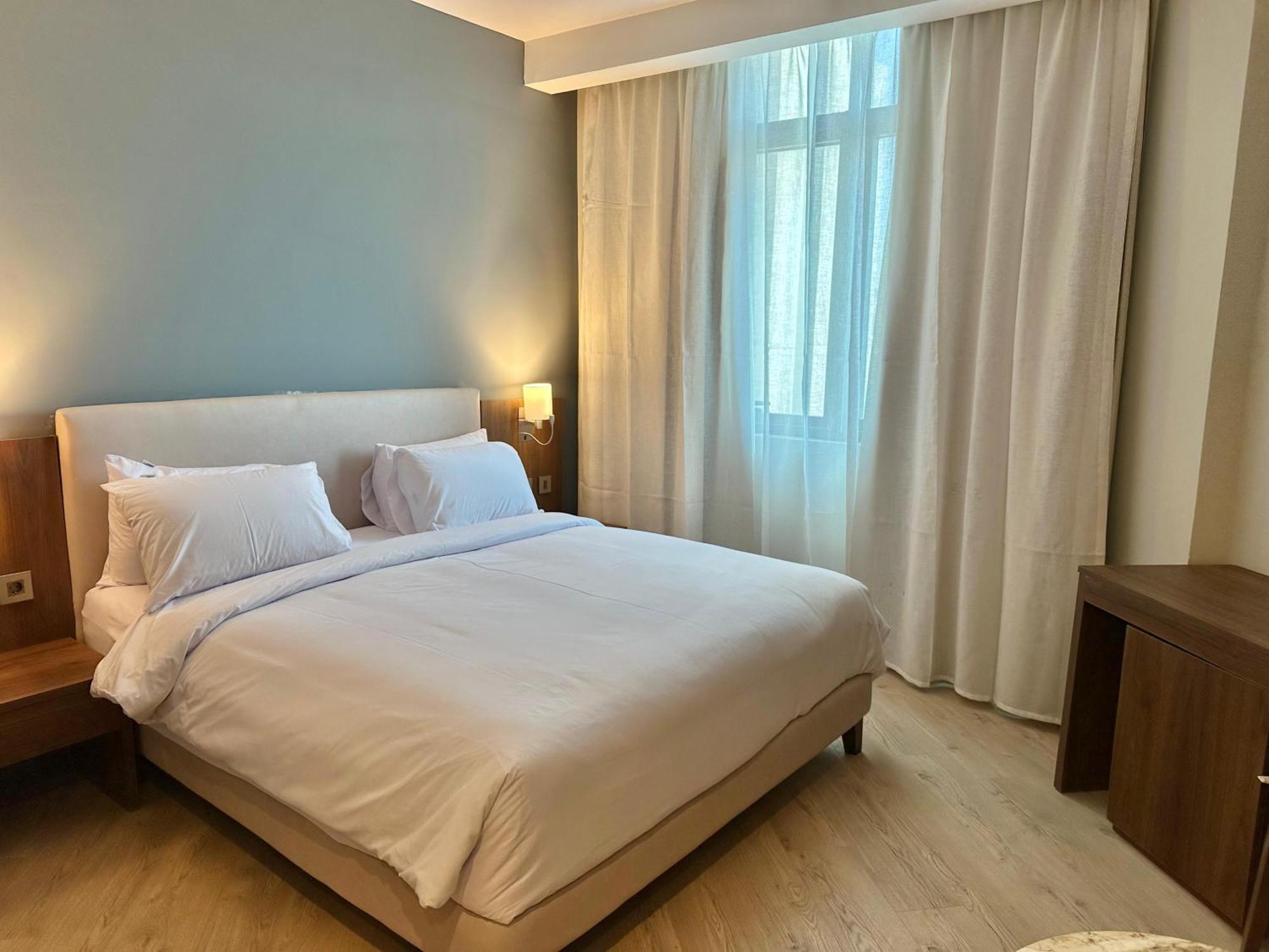 Phoenix Hotel & Wellness Sheikh Zayed City Exterior foto